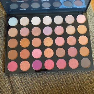Morphe 35XO Natural Flirt Eyeshadow Palette